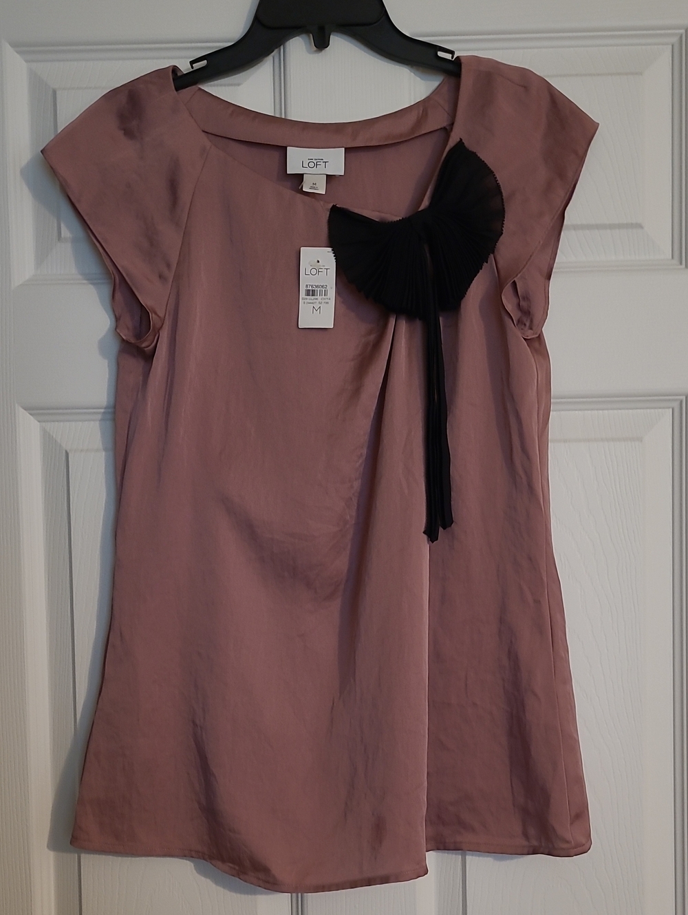 LOFT Mauve Pink Blouse with Black Pleated Bow Size M